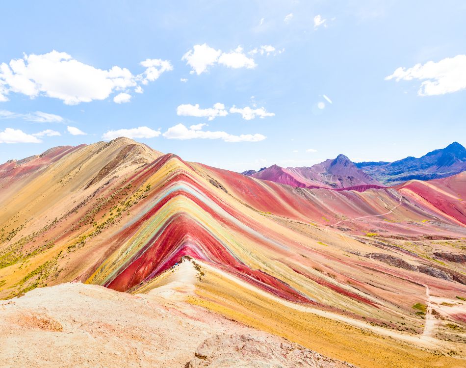 MOUNTAIN OF COLORS TREKKING SHARED GROUP